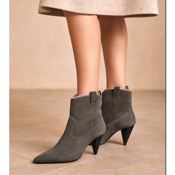 NIB! Sigerson Morrison 9.5 Suede Western Ankle Boots Shearling Cone Heels Gray - Picture 3 of 12